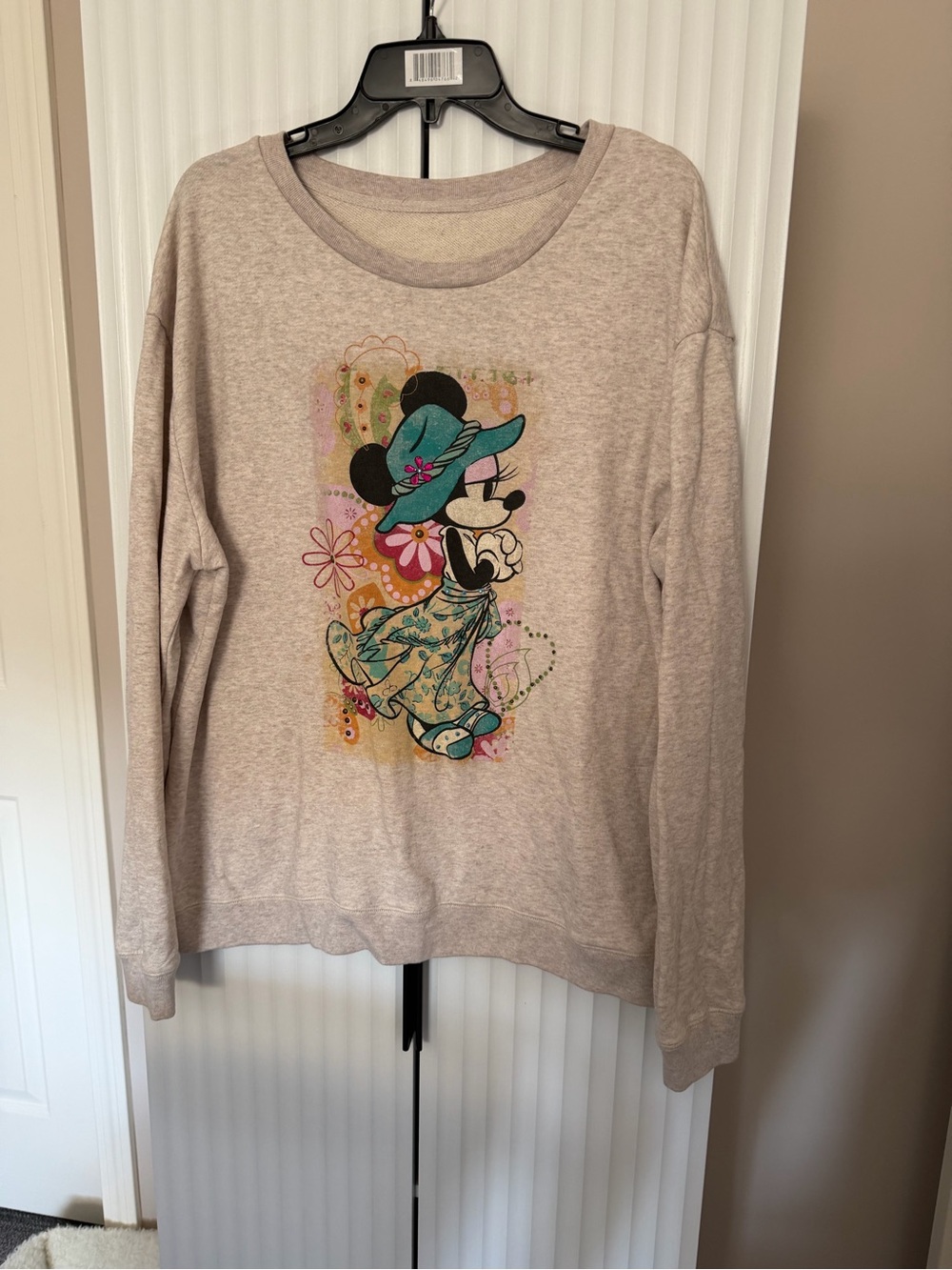 Women’s Minnie Mouse Graphic Sweatshirt - Beige 2x